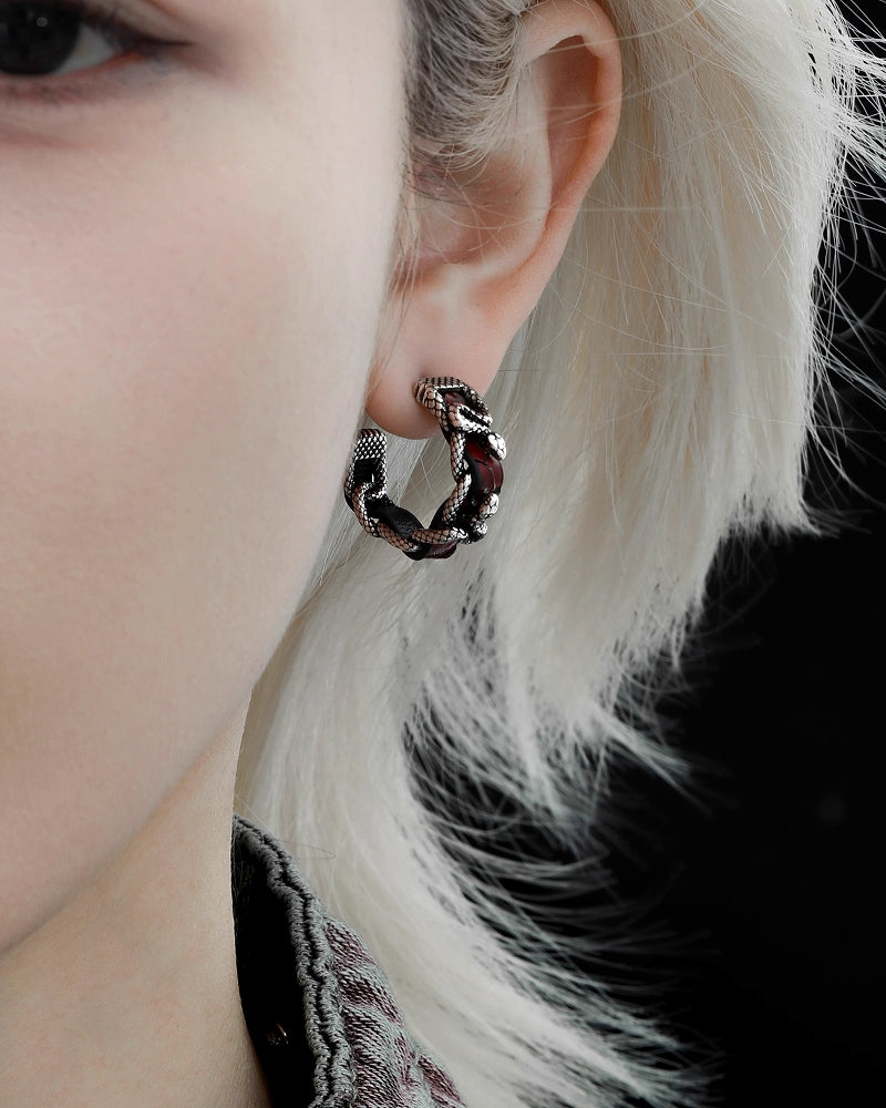 Hunting Snake Earrings 01