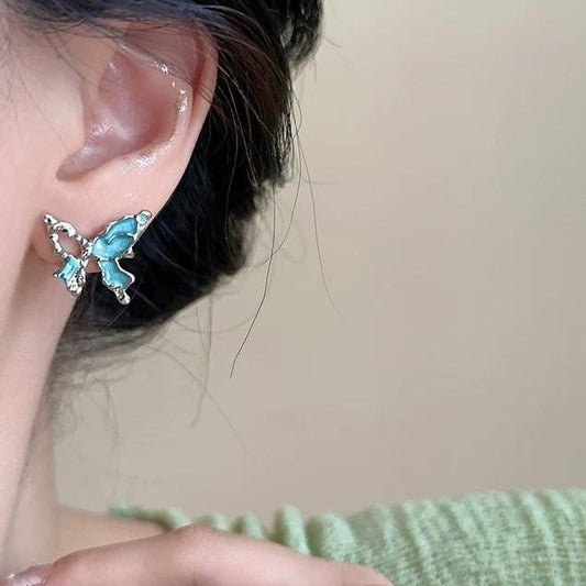 Asymmetrical Butterfly Earrings Set