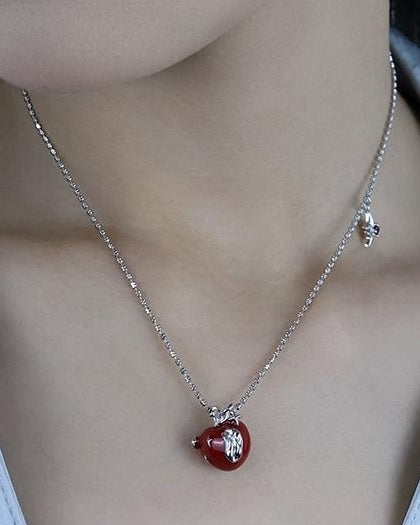 Niche Apple Charm Necklace