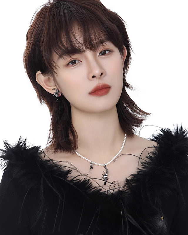 Black Bat Wing Earrings 03