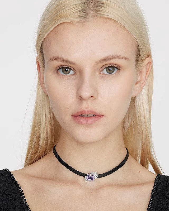 【Hard Candy】Secret Garden Rose Choker pg1581