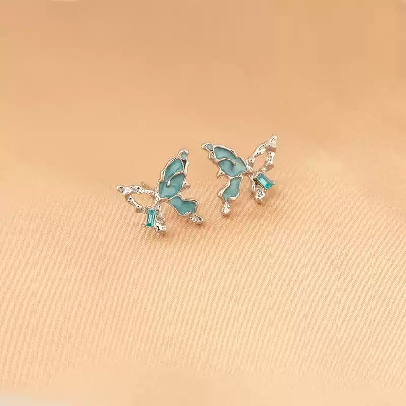 Asymmetrical Butterfly Earrings Set