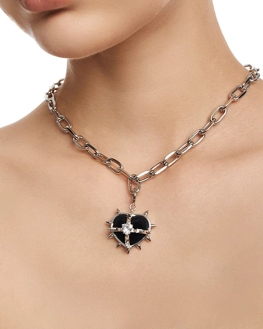 【OCTO VITA】Hearted Evil Woman Necklace pg192