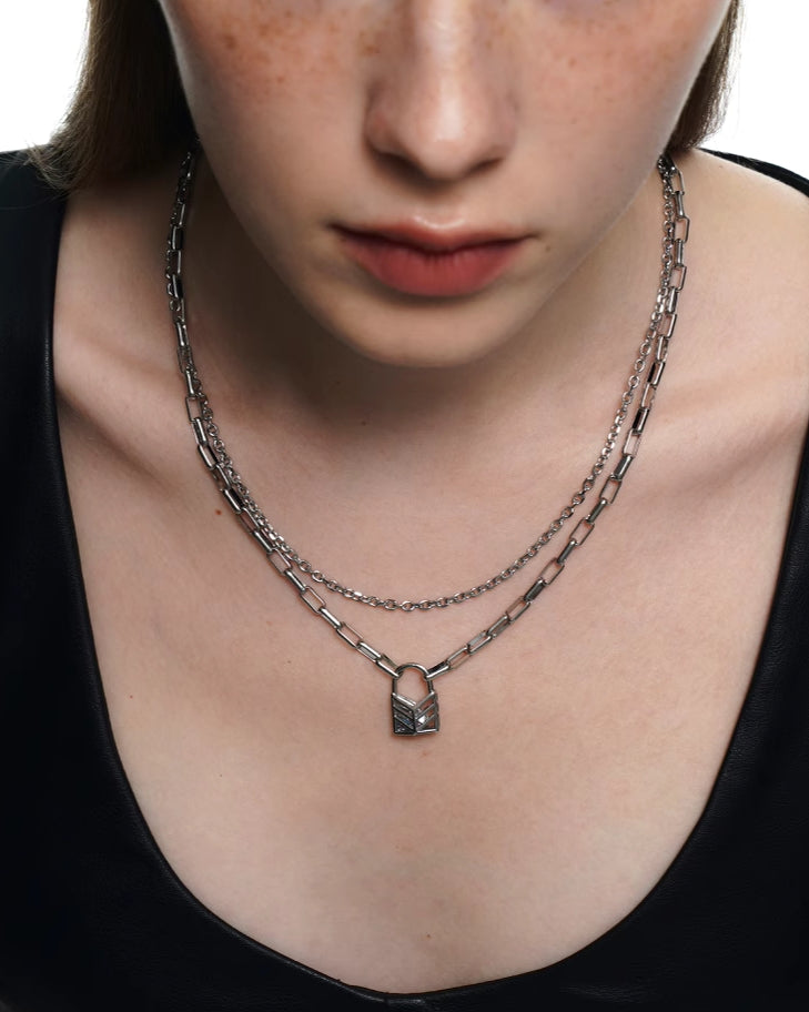 [BLACKHEAD]Interlock Chain Reaction Layer Necklace 02 pg1019