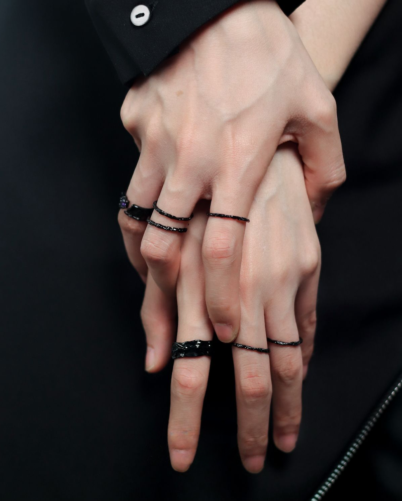 [1ST XULIE] Melting Black Ring02 pg1187