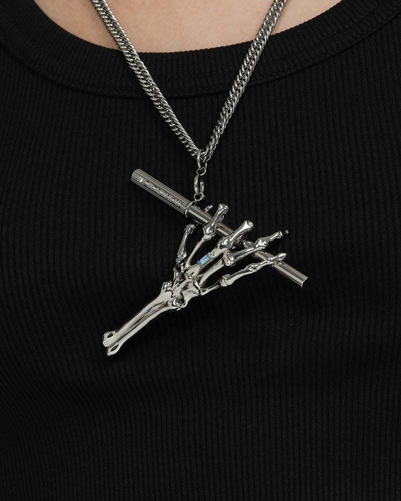 [BLACKHEAD]The X-Files Skeleton Holding Cigarette Necklace pg1869