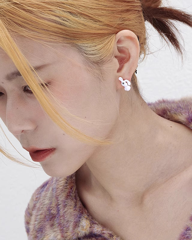 【Esak∞chi】Little White Rabbit Earrings pg1100