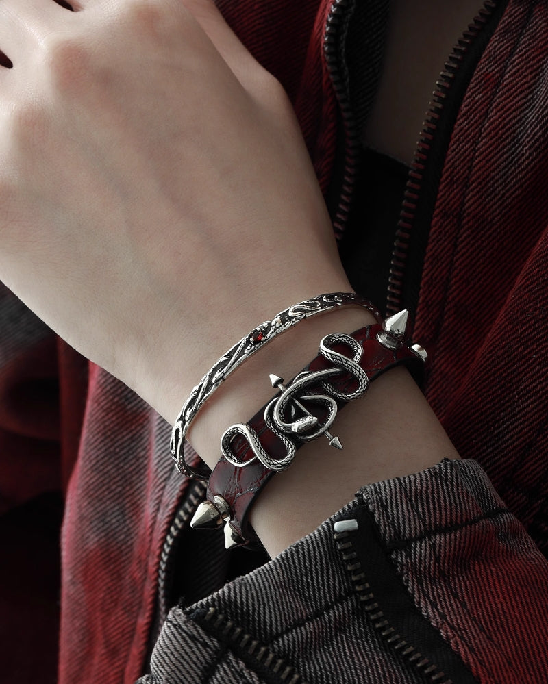Hunting Snake Bracelet