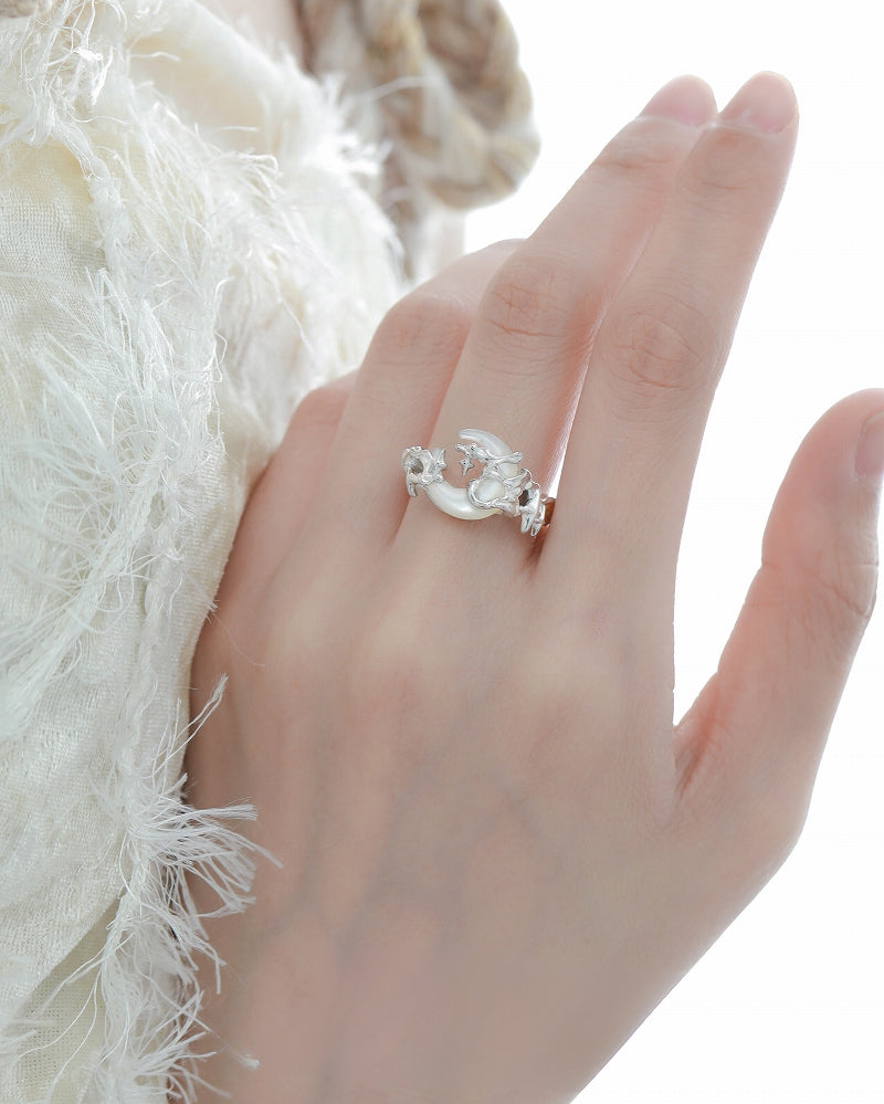 【1ST XULIE】Dark Moon Bone Orchid Ring pg535