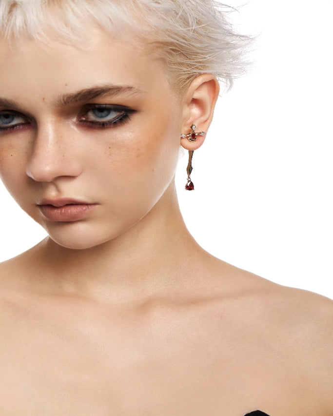 [OCTO VITA] Pure Love God Of War Long Sword Earrings pg1421