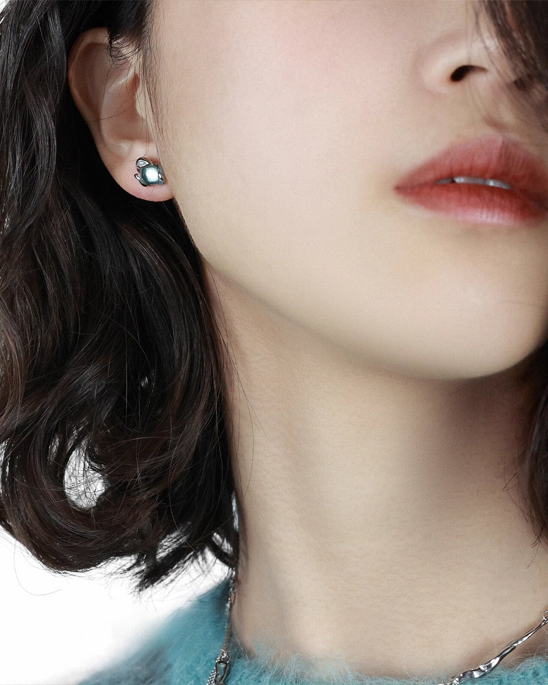 【OOMEOO】Blue Rain Snake Earrings pg229
