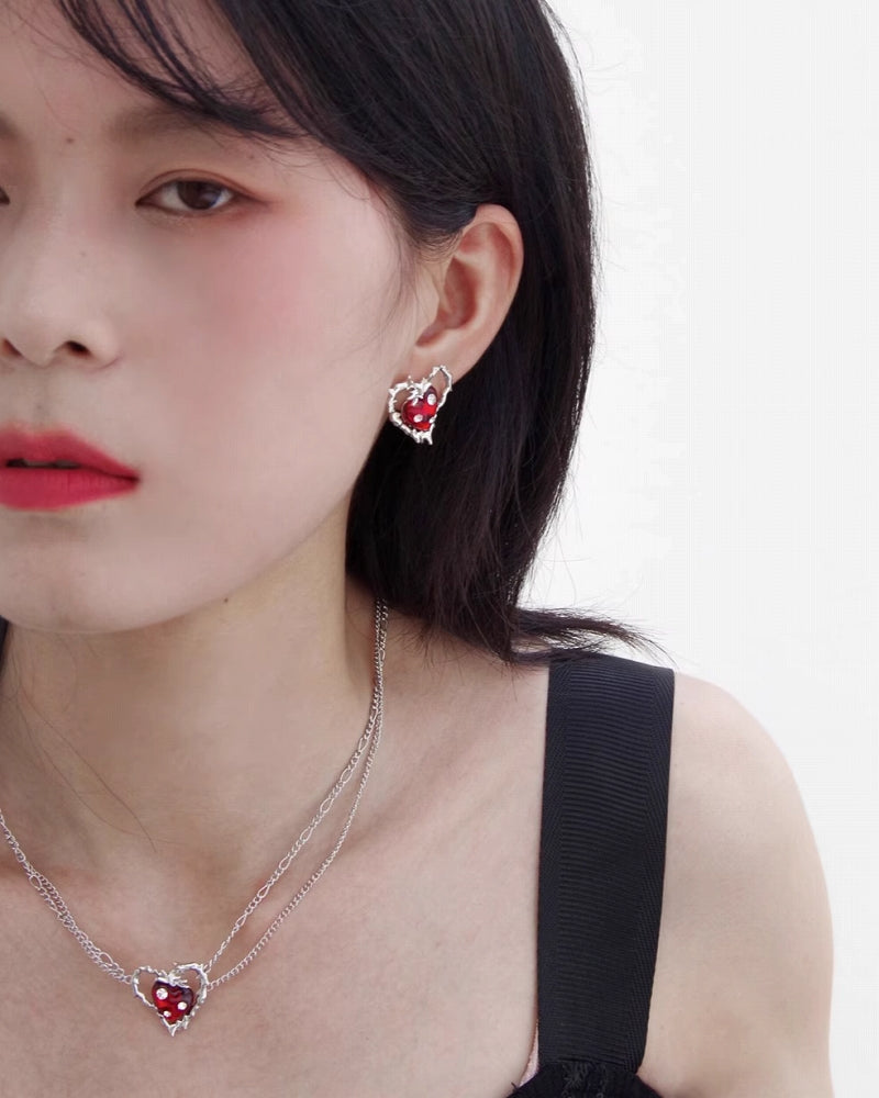[Esak∞chi]Thorn Strawberry Love Heart Earrings pg1891