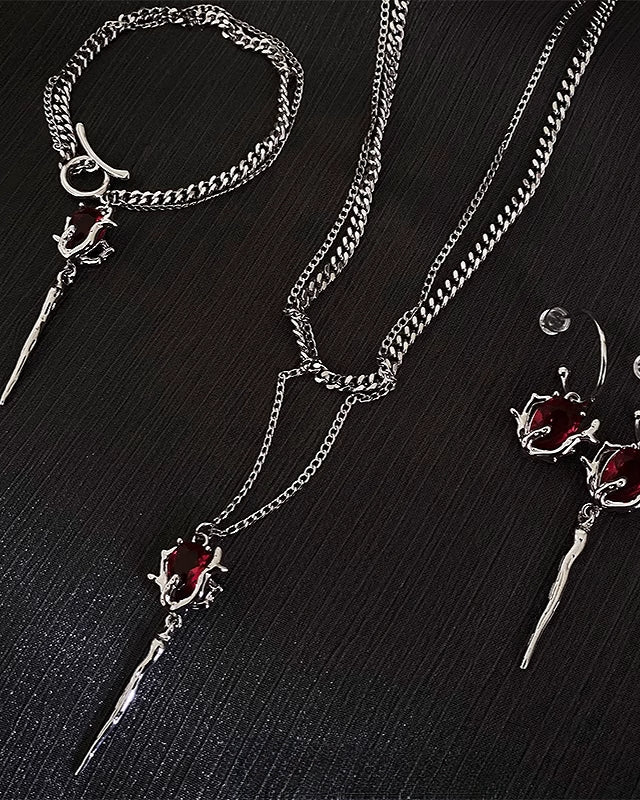 【Insomnia Artist】Dark Red Asymmetrical Rose Earrings pg549