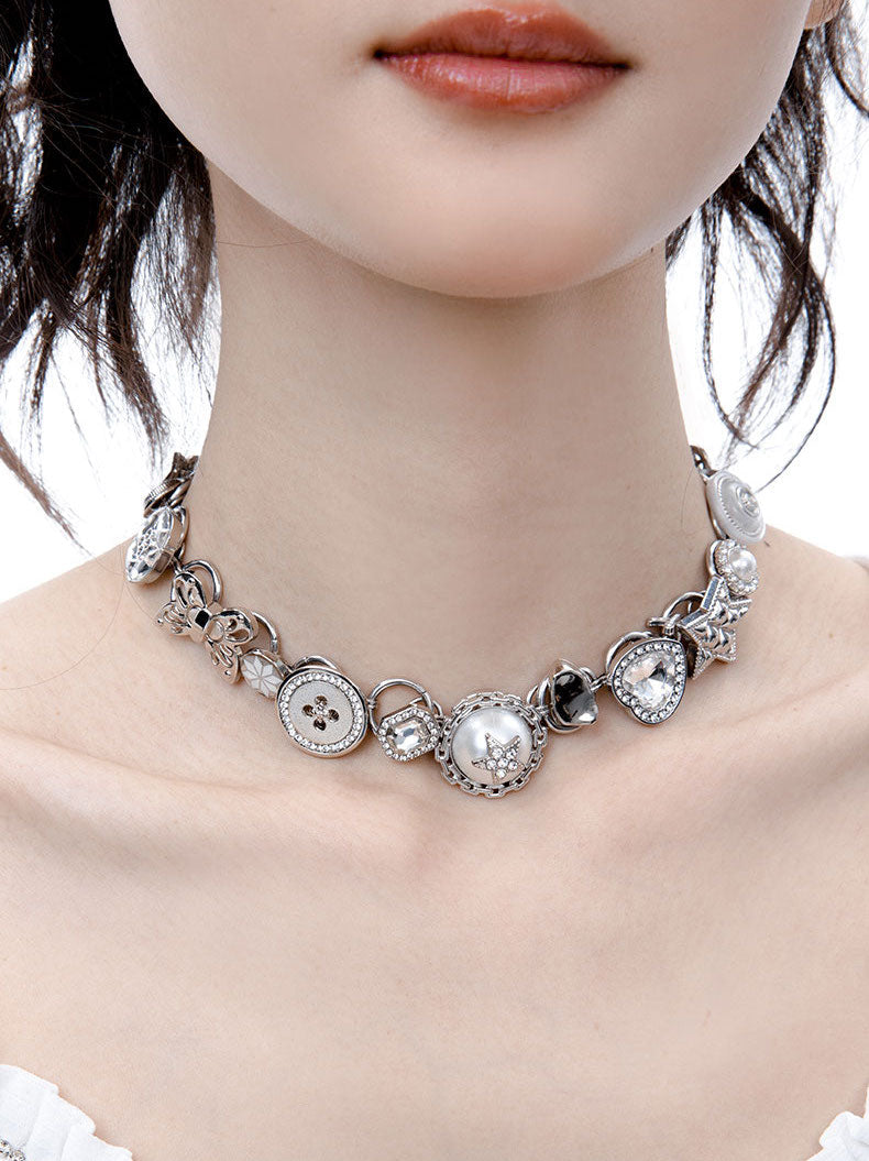 [Planktont Floating U Creature] Silver Button Necklace pg1608