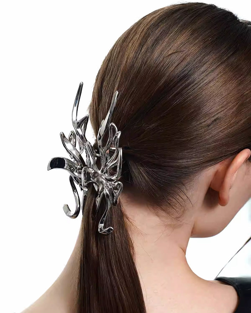 [BLACKHEAD] Dragon Tattoo Tassel Hair Clip pg623