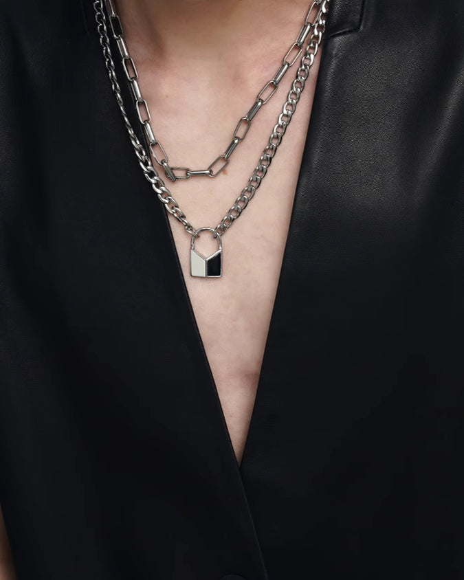 【BLACKHEAD】Interlock Chain Reaction Layer Necklace 01 pg1018