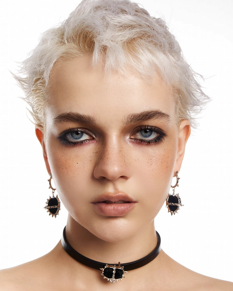 [OCTO VITA] Black Heart Evil Love Earrings pg180