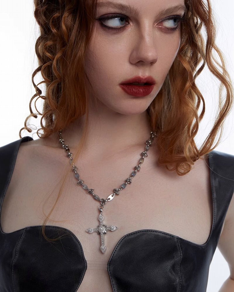 【OCTO VITA】Flame Song Cross Necklace pg754