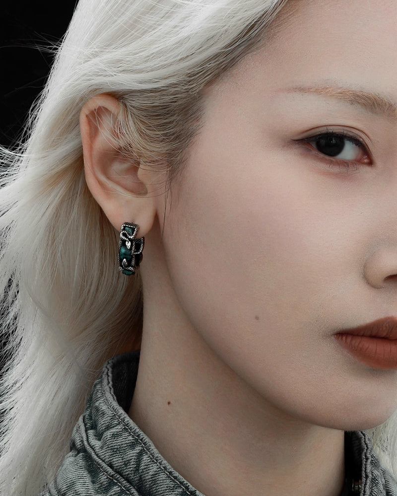 Hunting Snake Earrings 01