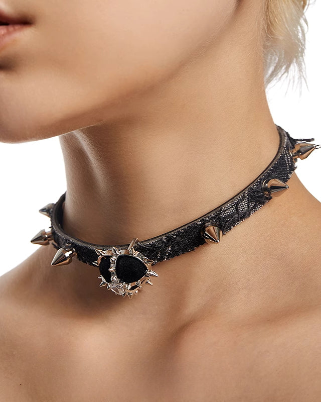 [OCTO VITA] Star Snake Heart Rivet Choker pg1755