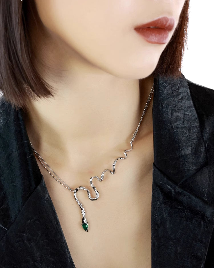 【OOMEOO】Forest Of Desire Slytherin Snake Necklace pg835