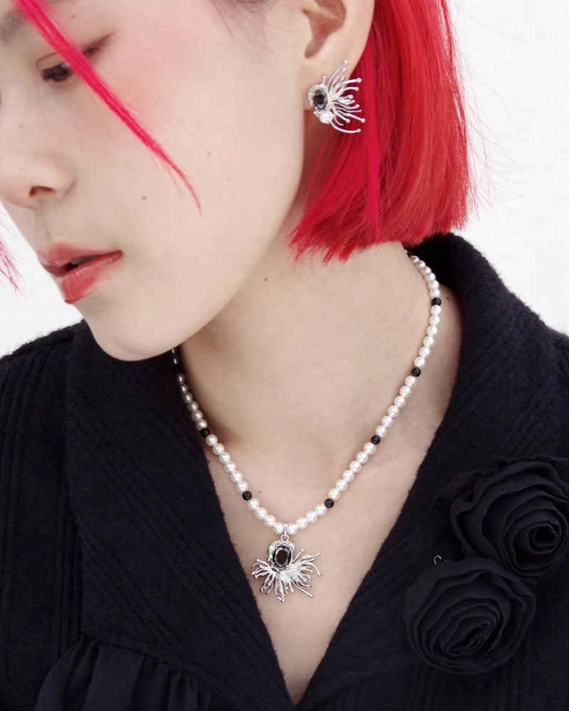 【Esak∞chi】Xuanming Butterfly Dark Necklace pg2024