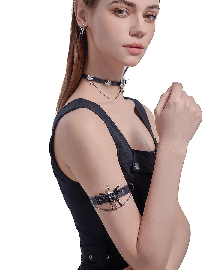 [MASW] Butterfly Dance Black Arm Bracelet pg256