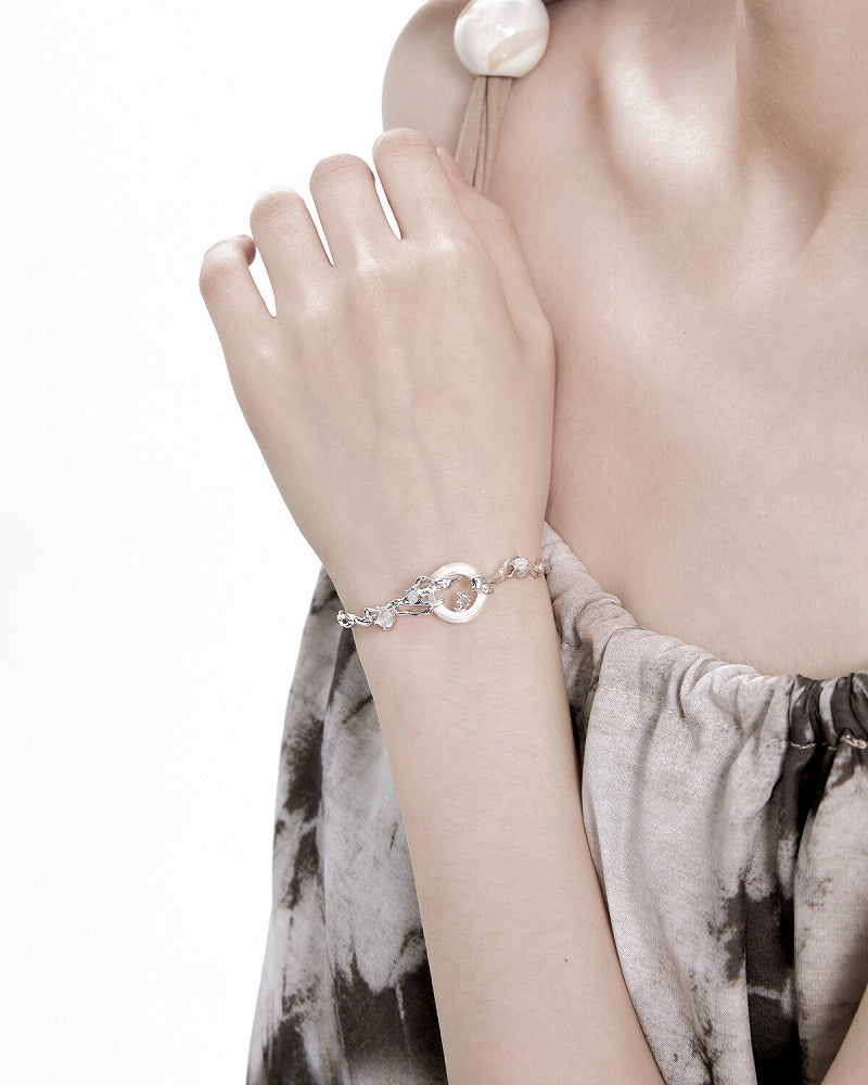 [1ST XULIE] Yungong Jade Rabbit Bracelet01 pg2034