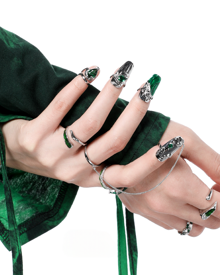 【1ST XULIE】Green Snake Claw Ring pg948