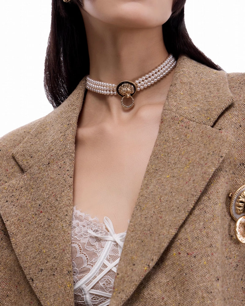 Suanni Lion Head Pearl Choker