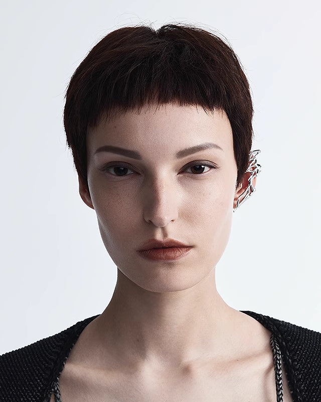 [BLACKHEAD]An Intrusion Hollow Fluid Cuff pg41