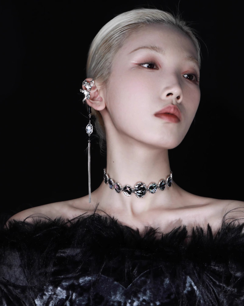 Floating Crane Cuffs