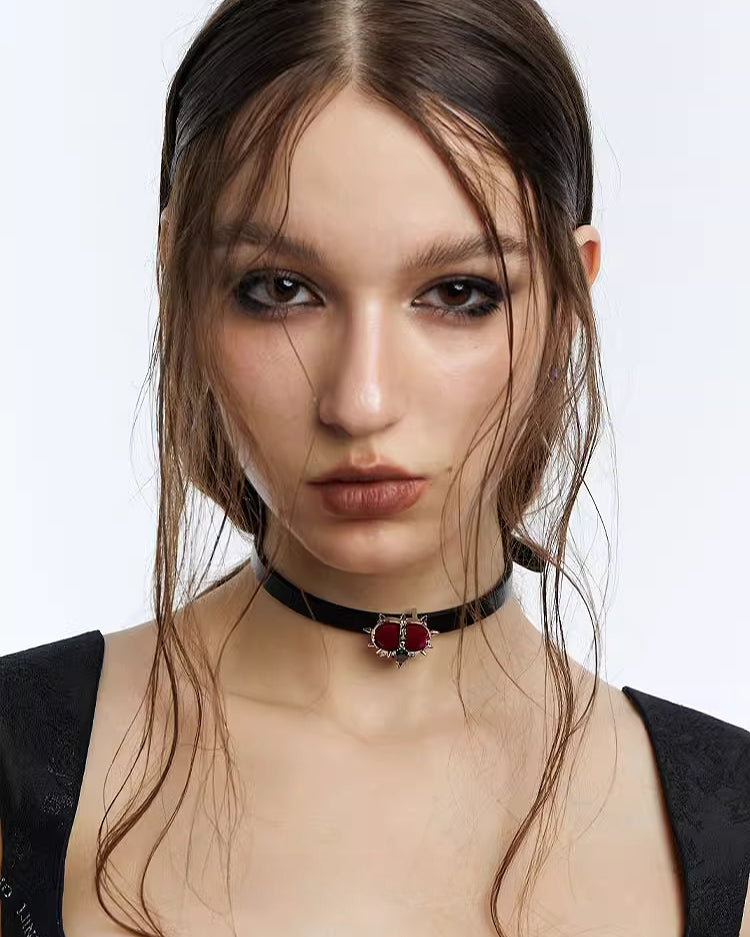 [OCTO VITA] Evil Girl Crazy Flower Heart Choker pg700