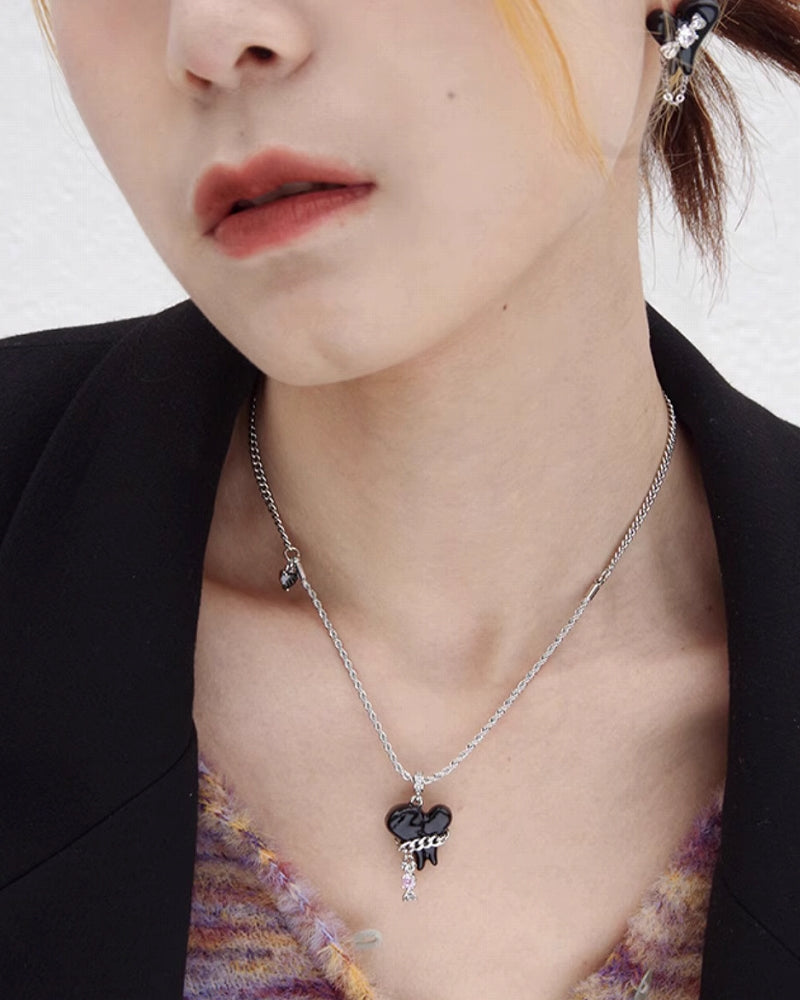 [Esak∞chi] Cool Teeth Black Necklace pg449