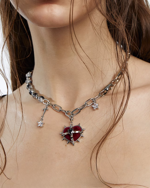 [OCTO VITA] Evil Girl Crazy Flower Heart Necklace pg701