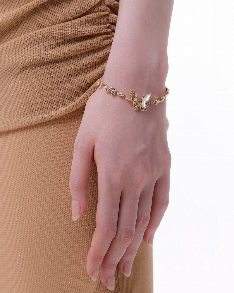 [SUMIYAKI] Golden Butterfly Bracelet pg906