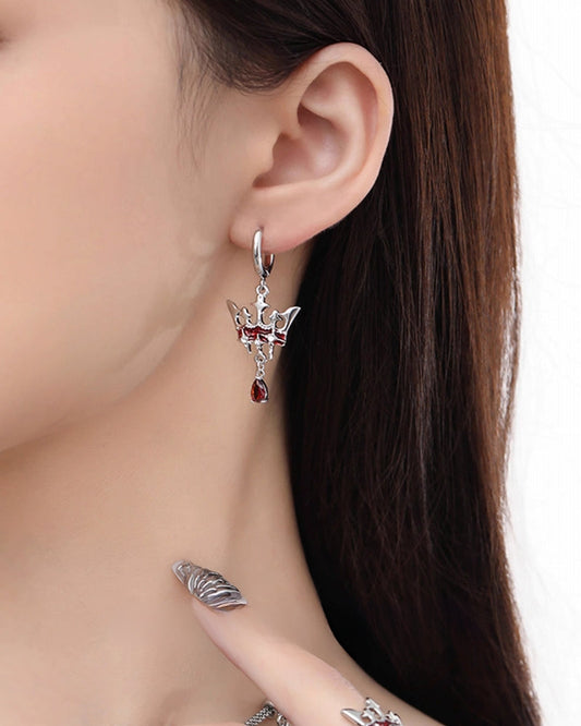 Queen's Crown Earrings 02
