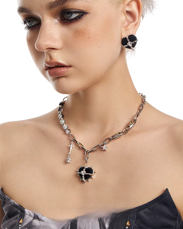 [OCTO VITA] Black Hearted Evil Woman Love Necklace pg191