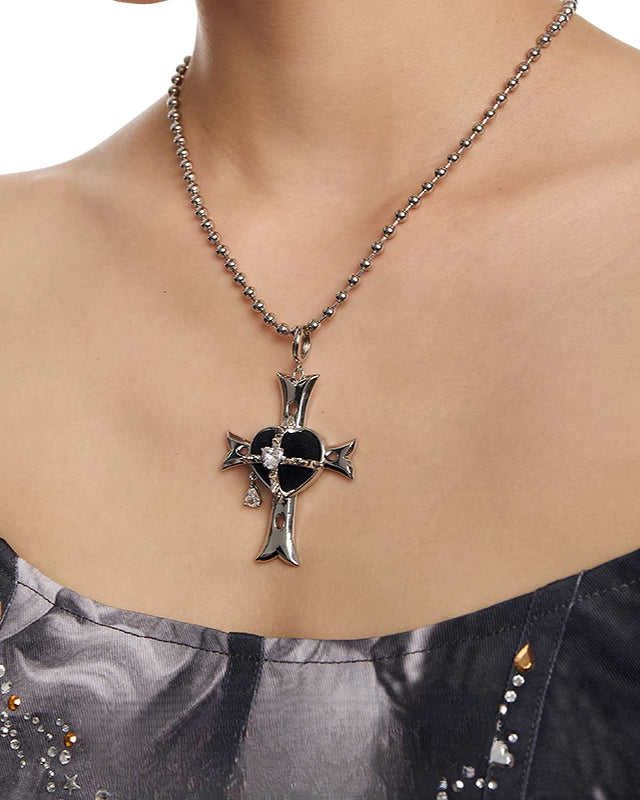 [OCTO VITA] Black Hearted Evil Woman Cross Necklace pg188