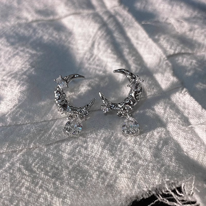 [Insomnia Artist] Bright Moon Crescent Earrings pg239