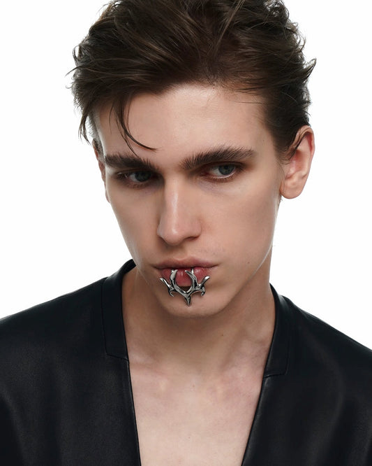 [BLACKHEAD] 13 Hour Lip Clip pg8