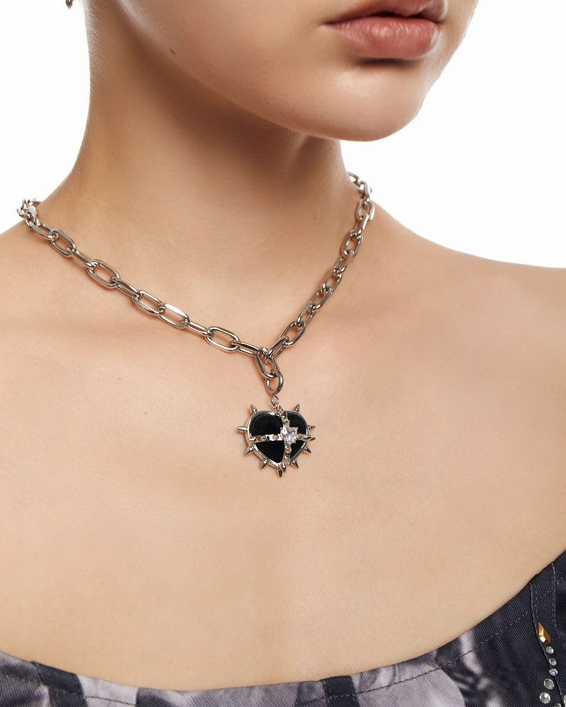 [OCTO VITA] Black Hearted Evil Woman Necklace pg192