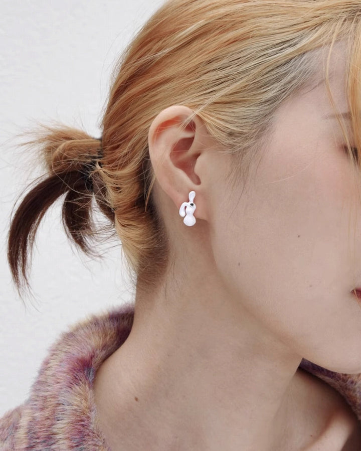 【Esak∞chi】Little White Rabbit Earrings pg1100