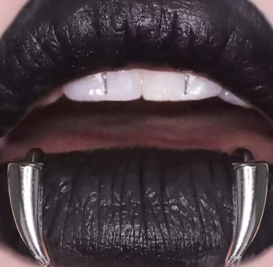 Vampire Fangs Lip Clips