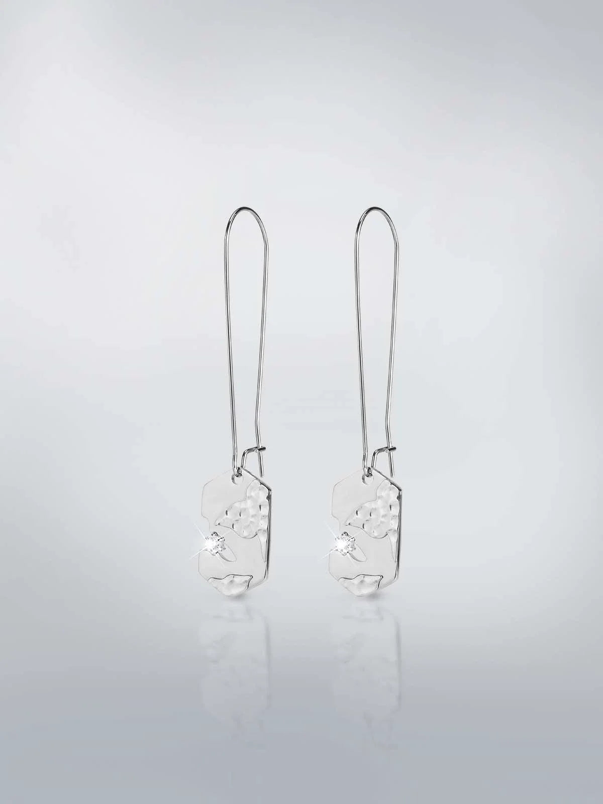 [BLACKHEAD]Dragon Tattoo Hexagon Earrings pg618