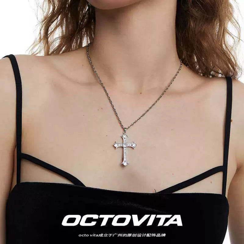 Unisex Cross Pendant Necklace