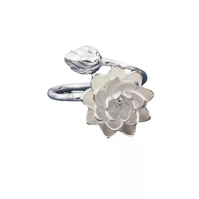 Lily Silver Ring