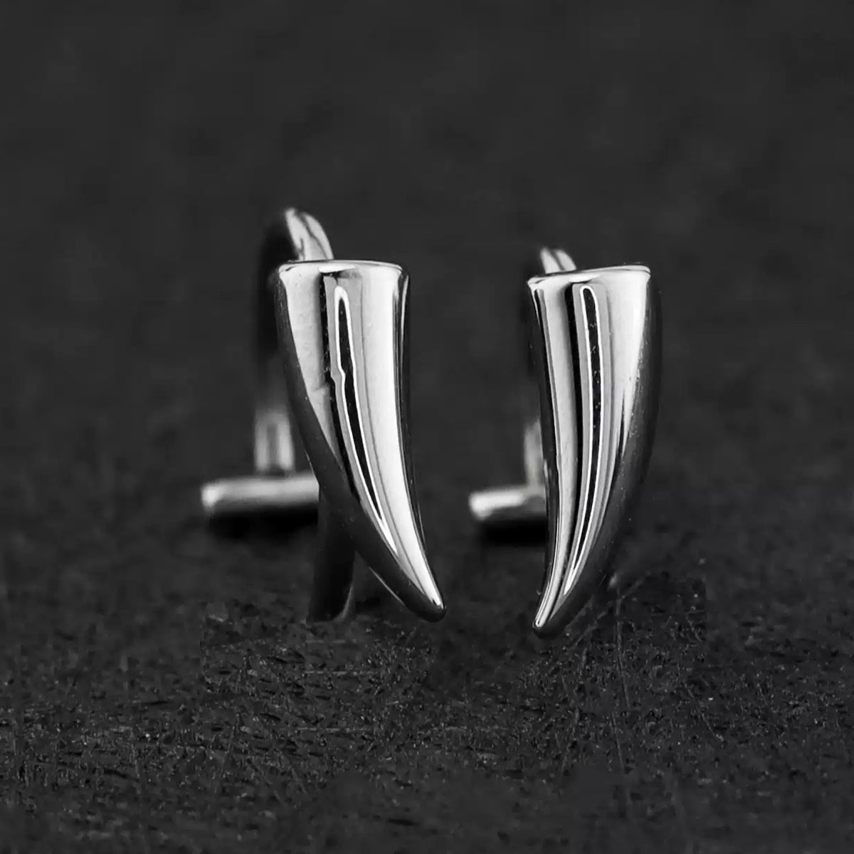 Vampire Fangs Lip Clips