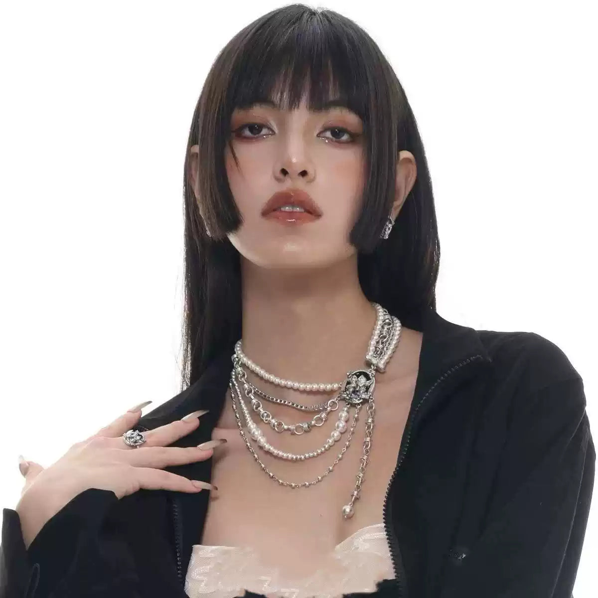 Layered Pearl Necklace Set