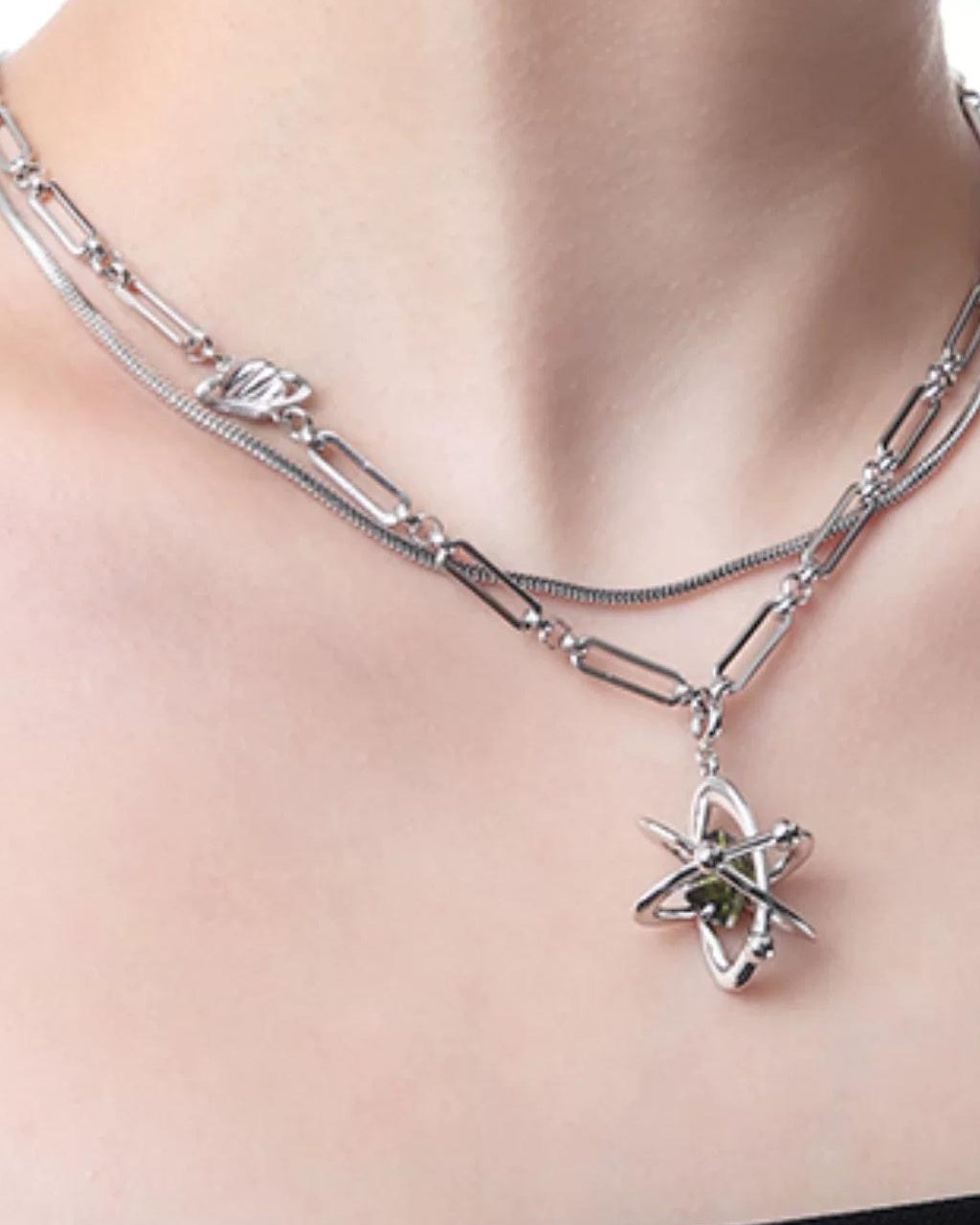 Star Diamond Pendant Necklace